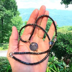 Artisan Elegant Black Hematite with Blue glass pendant Necklace NWOT